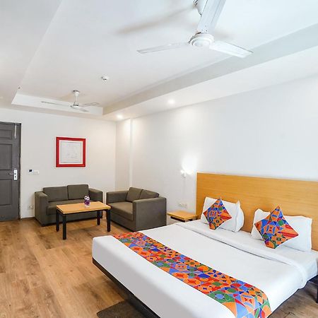 Fabhotel Prime Cloud 9 Ґазіабад Екстер'єр фото