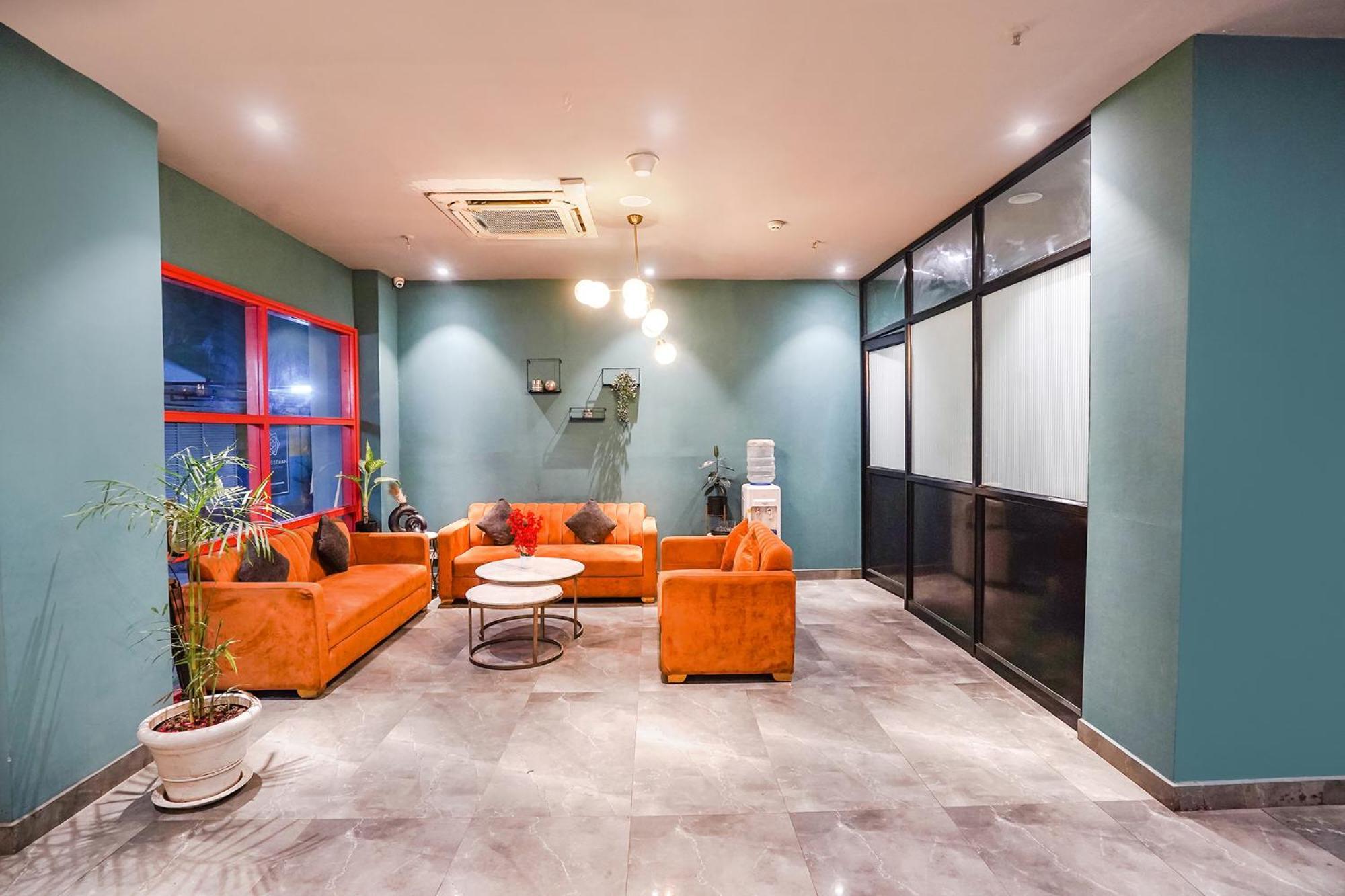 Fabhotel Prime Cloud 9 Ґазіабад Екстер'єр фото